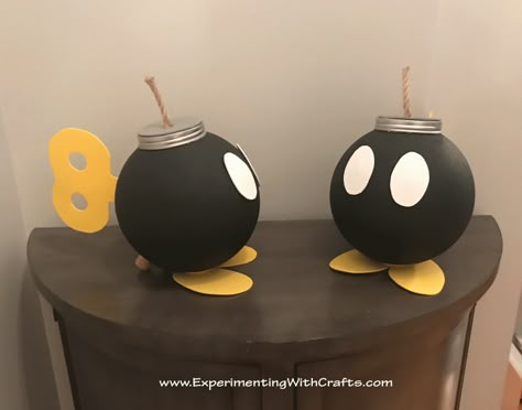 Super Mario Bombs – Experimenting with Crafts Super Mario Room, Mario Bros Birthday Party Ideas, Mario Crafts, Nintendo Party, Mario Room, Crafts Dollar Tree, 4de Verjaardag, Super Mario Bros Birthday Party, Super Mario Bros Party