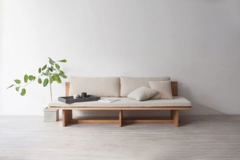 INTERIOR TRENDS | Japandi interior trend is 2017style Apartment Couch, Wooden Daybed, Minimalist Furniture Design, Daybed Design, Minimal Furniture, Minimalist Sofa, Daybed Sofa, Minimalist Furniture, Minimalist Living