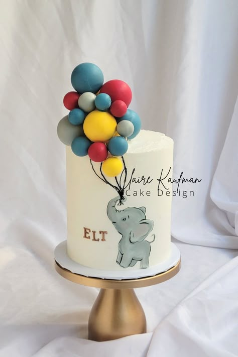 Elephant Buttercream Cake, Elephant Theme Cake First Birthdays, Ballon Theme Cake, Elephant Cake Ideas Birthdays, Cake With Elephant, Cute Elephant Cake, Balloon Cake Design, Elephant Cake Birthday, Elephant Themed Cake