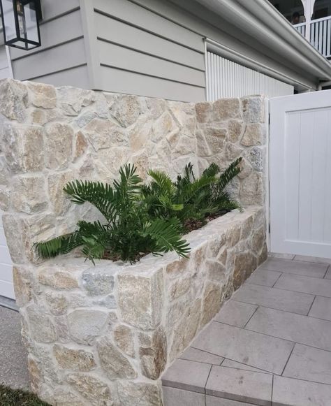 Plant Boxes Outdoor, Sandstone Fence, Privacy Landscaping Front Yard, Facade Ideas, Garden Sink, Summer Flowers Garden, Stone Retaining Wall, Landscaping Retaining Walls, Stone Cladding