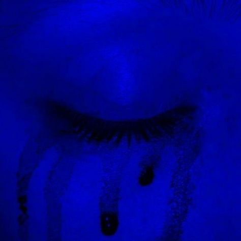 Blue Aesthetic, Blue Light, Dark Blue, Makeup, Water, Blue, Make Up