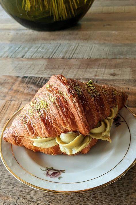 Pistachio Croissant 🥐💚🇩🇰 at BUKA Bakery | Frederiksberg, Copenhagen // Photo by Lily Nguyen @lil_flaneuse Pistachio Croissant Aesthetic, Pistachio Crossaint, Pistachio Croissant Recipe, Croissant Pistachio, Pistachio Croissant, Croissant Bakery, Bakery Croissant, Bake Sale Packaging, Pistachio Gelato