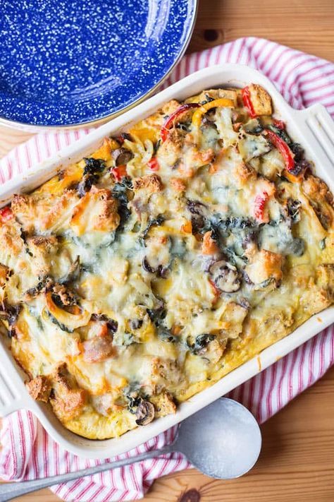 Vegetable Strata, Strata Recipes Breakfast, Strata Recipe, Strata Recipes, Breakfast Strata, Yummy Veggies, Breakfast Vegetables, Meatless Mondays, Roasted Vegetable