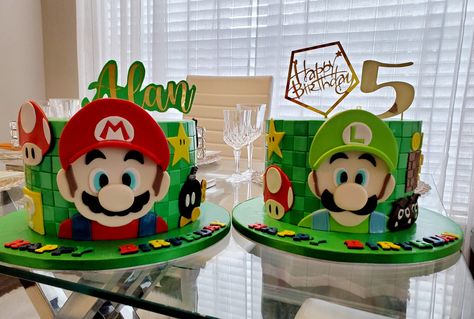 Mario And Luigi Birthday Cake, Luigi Birthday Cake, Mario Luigi Cake, Mario And Luigi Cake, Luigi Cake, Luigi Birthday, Mario Bros Birthday Party Ideas, Twin Birthday Cakes, Super Mario Cake