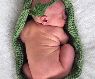 Peapod Crochet Pattern - Summer, Garden, Vegetable - Newborn Photography Prop - Melody's Makings - $4.50 Crochet Baby Cocoon Pattern, Newborn Crochet Photo Props, Baby Cocoon Pattern, Crochet Baby Photo Prop, Crochet Cocoon, Crochet Photo Props, Crochet Baby Cocoon, Newborn Crochet Patterns, Crochet Cozy