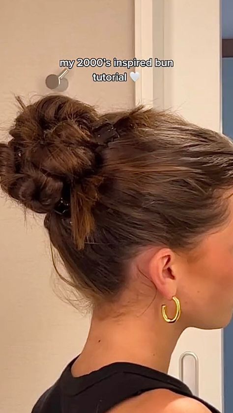 Twisty Buns Y2k, 2000s Bun Tutorial, 90s Buns Hairstyles Prom, Twisted Bun Tutorial, 2000s Updo Hairstyles, 2000s Bun, 90s Prom Bun, 2000s Prom Hair, 90s Updo