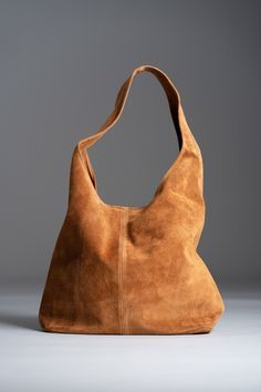 Cool Bags Women, Slouchy Suede Bag, Big Slouchy Bag, Suede Bags For Women, Slouchy Shoulder Bag, Slouchy Bags, Leather Slouch Bag, Suede Hobo Bag, Winter Bag