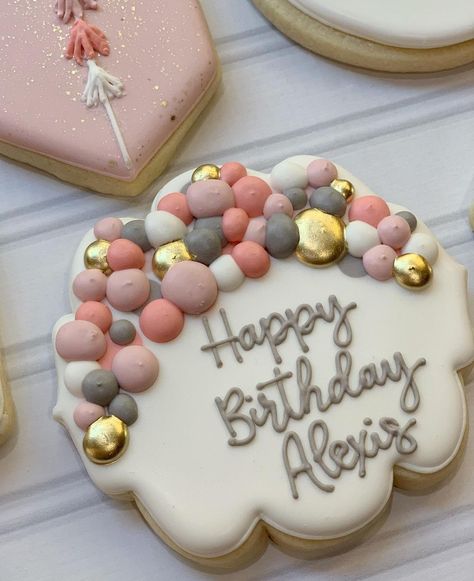 Balloon Arch Cookies, Elegant Birthday Cookies Decorated, Balloon Arch Cookies Decorated, Balloon Cookies Decorated, Decorated Cookies Birthday Woman, Balloon Cookies, Cookie Business, Birthday Cookies, Custom Cookies