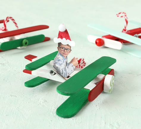 Popsicle Stick Ornaments, Diy Popsicle, Fun Christmas Crafts, Preschool Christmas, Family Keepsakes, Popsicle Stick, Christmas Truck, Popsicle Sticks, Christmas Crafts For Kids