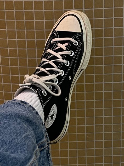 Aesthetic 70s, Converse 70s, Cute Converse Shoes, Converse Aesthetic, Cute Converse, S Aesthetic, Cute Sneakers, Chuck 70, Aesthetic Outfit