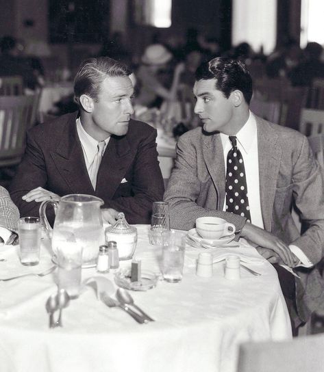 Randolph Scott & Cary Grant, 1935 | Max Magee | Flickr Cary Grant Randolph Scott, Gary Grant, Randolph Scott, Hollywood Men, Carole Lombard, Actrices Hollywood, Cary Grant, Golden Age Of Hollywood, Hollywood Actor