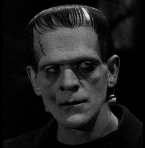 Halloween Aestethic, Frankenstein Face, Frankenstein Movie, Frankenstein 1931, Frankensteins Monster, Frankenstein Monster, Boris Karloff, Horror Monsters, Frankenstein's Monster