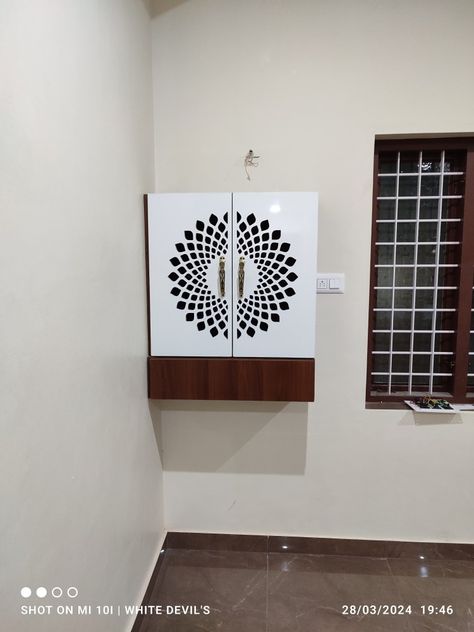 Small Pooja Unit Designs, Simple Pooja Unit, Small Mandir At Home In Wall, Small Puja Room Ideas, Small Puja Unit Design, Small Pooja Unit, Pooja Room Ideas Indian Modern, Puja Unit Design, Pooja Room Ideas Indian