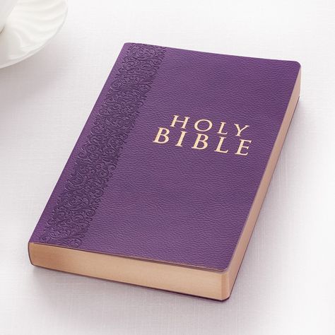 Purple Bible, Year Bible Reading Plan, Bible Kjv, Christian Art Gifts, Purple Stuff, Purple Things, Leather Bible, Collage Board, Fav Color