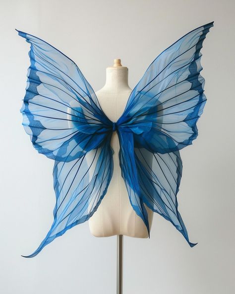 she was a fairy 🧚🏼 Wings Costume Diy, Maya Software, Fairy Wings Aesthetic, Blue Fairy Costume, Fairy Wings Drawing, Blue Fairy Wings, Fairy Wings Costume, Fairy Photography, Butterfly 3d