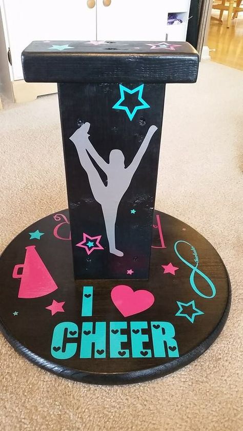 OMG I NEED A STUNT STAND NOW!! Cheer Stand Diy, Diy Stunt Stand, Cheer Flyer Stand Diy, Diy Cheer Stunt Stand, Diy Stunt Stand Cheer, Cheer Themed Bedroom, Cheer Room Ideas, Cheer Bedroom Ideas, Cheer Stunt Stand