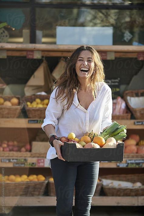 Autumn Playlist, Village Market, Blackberry Farm, Farm Restaurant, Blackberry Farms, Female Farmer, Nutrition Branding, Farm Lifestyle, Fruit Stands