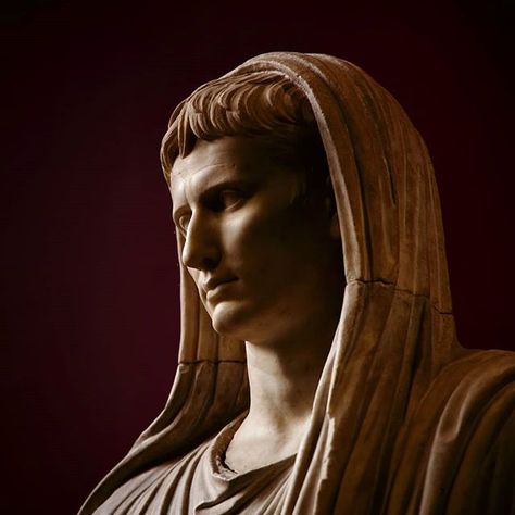 Augustus | #emperor #Augustus #Roman #sculpture #art #ancient #portrait #workofart #museonazionaleromano #Roma #Rome #Italia #Italy #man #clickfor_roma #clickfor_lazio ##italianambassador #italyartofficial #history #heritage #Canon #CanonEOSR #CanonGlobal Emperor Augustus, Roman Sculpture, Roman Empire, Art History, Sculpture Art, Rome, Greek Statue, Canon, Statue