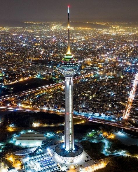 Iran Beauty, Milad Tower, Wolf Art Fantasy, Iran Tourism, Grafic Art, Visit Iran, Beautiful Iran, Iran Pictures, Dubai Vacation