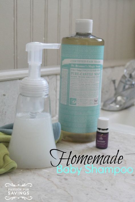 Homemade Baby Shampoo! Easy DIY Recipe for an All Natural Shampoo that is Safe for Kids! Shampoo Diy, Are Essential Oils Safe, Diy Shampoo, Diy Recipe, Young Living Oils, Baby Shampoo, Natural Shampoo, Homemade Baby, Baby Diy