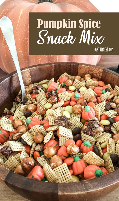 Pumpkin Spice Snack Mix - Our Tiny Nest Pumpkin Spice Latte Crockpot, Pumpkin Spice Chex Mix Recipe, Cheerios Snack Mix, Pumpkin Spice Snack Mix, Pumpkin Spice Cheerios, Cheerios Snacks, Pumpkin Spice Snack, Chex Snack Mix, Sweet Chex Mix