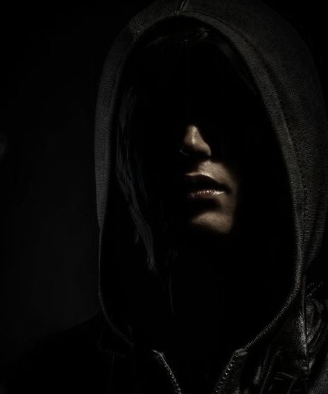 Cloaked Man Aesthetic, Dark Assassin Aesthetic Man, Assasin Aesthetic Fantasy Male, Assasin Aesthetic Male, Hooded Man Aesthetic, Thief Aesthetic Male, Assassin Aesthetic Male, Hooded Figure Aesthetic, Shadow Man Aesthetic