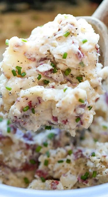 Easy Mashed Potatoes, Garlic Mashed Potatoes, Mashed Potato Recipes, Calorie Recipes, Garlic Mashed, Best Slow Cooker, Easy Slow Cooker Recipes, Crock Pot Slow Cooker, Potatoes Recipe