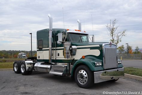 Trucking Kenworth W900, Kenworth Trucks, Long Road, Big Trucks, Semi Trucks, Buses, Cali, Stuff To Buy, Trucks