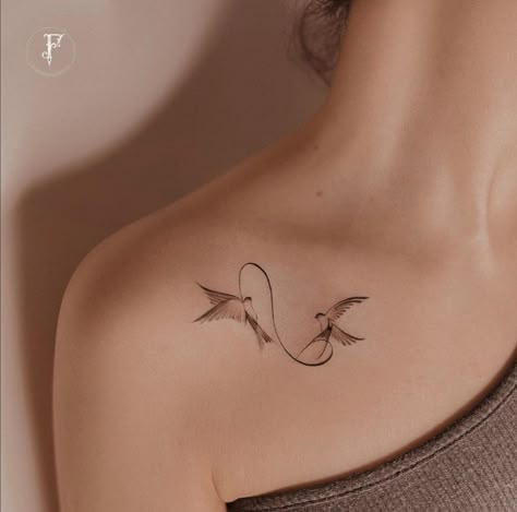 Collarbone Bird Tattoos For Women, Bird Tattoo Placement For Women, Bird Silhouette Tattoos For Women, Hummingbird On Branch Tattoo, Small Bird Silhouette Tattoo, Front Shoulder Tattoos, Floral Thigh Tattoos, Spine Tattoos For Women, Chest Tattoos For Women