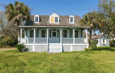 Island Beach Cottage Charleston Home Remodel Cottage Renovation, Charleston Homes, Home Remodel, Beach Cottage, Island Beach, Beach Cottages, The Team, Home Remodeling, Charleston