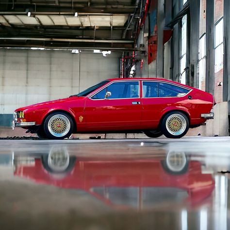 #alfa #alfaromeo #gtv #gt #alfettagt #alfetta #sportscar #classiccar #vintagecar Alfa Romeo Alfetta, Alfa Gtv, Alfa Romeo Gtv, Bmw 2002, Custom Muscle Cars, Old School Cars, Car Inspiration, Car Brands, Rat Rod