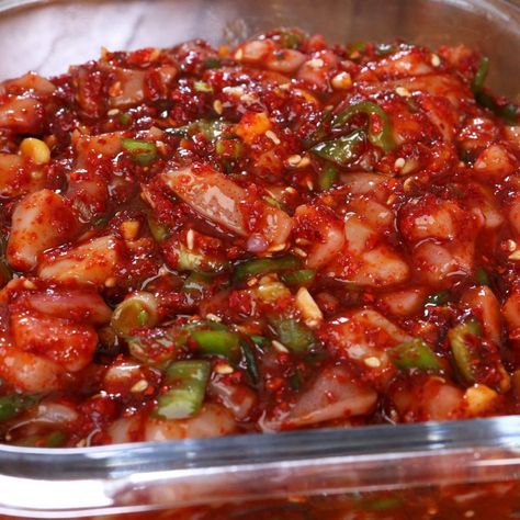 Fermented squid side dish (Ojingeojeot) recipe by Maangchi Korean Squid Recipe, Korean Side Dish Recipes, Baby Squid, Squid Recipes, Korean Side Dishes, 2024 Recipes, Korean Recipes, Food Wallpaper, Anchovies