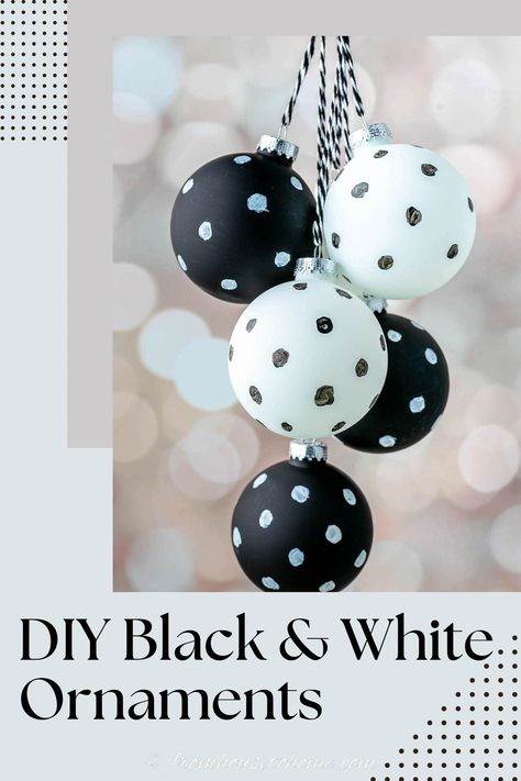 White Ornaments Diy, Dot Christmas Ornaments, Black And White Christmas Ornaments, Black And White Ornaments, Christmas Tree Colour Scheme, White Xmas Tree, Polka Dot Christmas, Black Christmas Decorations, Black And White Christmas