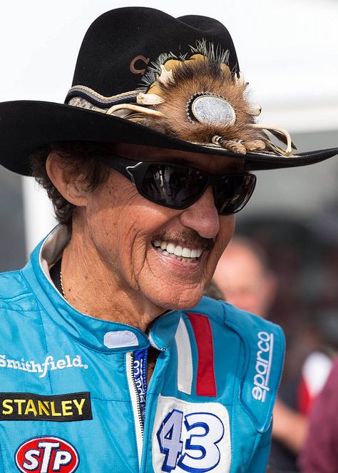 The King - Richard Petty Celebrity Style Men, Kyle Petty, Richard Petty, Nascar Race Cars, Nascar Race, King Richard, Stock Car Racing, Motorsport Photography, Racing Drivers