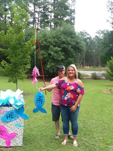 Fishing Gender Reveal Ideas Unique, Ocean Gender Reveal Ideas, Ice Fishing Gender Reveal, Gender Reveal Ideas For Party Fishing, Gender Reveal Fishe Or Fishe, Gender Reveal Fishing Ideas, Fishe Or Fishe Gender Reveal Cake, Fish Theme Gender Reveal, Bait Or Bows Gender Reveal Ideas