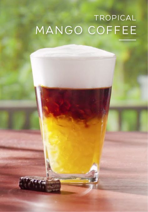 You can almost close your eyes and pretend you’re relaxing on a beachside paradise thanks to the fresh flavor of this Tropical Mango Coffee. This easy coffee recipe uses Ristretto Grand Cru and mango juice to create an indulgently sweet drink that will sweep you away. Mango Coffee, Resep Koktail, Cleanse Drink, Nespresso Recipes, Soda Italiana, Healthy Detox Cleanse, Easy Coffee Recipes, Cleanse Detox, Coffee Menu