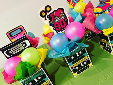 90s Theme Party Centerpieces, 90s Party Centerpiece Ideas, 90s Centerpiece Ideas, Diy 90s Party, Prince Birthday Decorations, 2000s Theme Party, 90s Theme Party Decorations, 2000s Theme, 80s Birthday