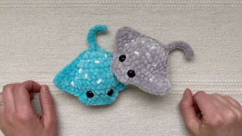 How To Crochet A Stingray, Mantaray Crochet, Crochet Mini Stingray Free Pattern, Manta Ray Crochet Pattern Free, Sting Ray Crochet Pattern Free, Sting Ray Crochet, Crochet Stingray Pattern Free, Stingray Crochet Pattern, Crochet Manta Ray