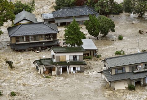 Typhoon Etau Triggers Flooding in Japan Nuclear Plant, Ibaraki, Weather Underground, Tropical Storm, Shiga, The Weather Channel, Pictures Of The Week, Japan Photo, Natural Disasters