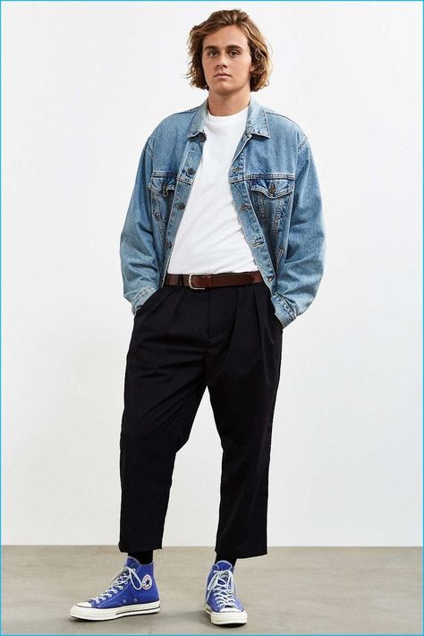 Cropped Suit Men, Suit Men Aesthetic, Blue Converse Outfit, Outfitters Clothes, Cropped Pants Outfit, Cropped Suit, Fashion Outfits Men, Urban Outfitters Clothes, Blue Converse