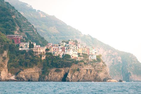 Cliffside Town, Sunset Boat Ride, Elven City, Italian Riviera, 2020 Vision, Cinque Terre Italy, Trip To Italy, Adventure Photographer, Boat Ride