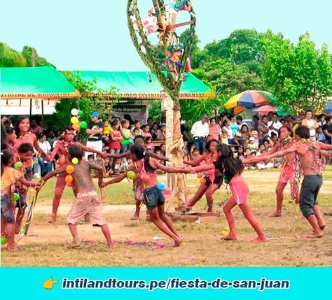 La Fiesta de San Juan ❤️, es la celebración más importante y desbordante de los pueblos de la Amazonía peruana. Se celebra cada 24 de junio donde rinde homenaje a San Juan Bautista, santo patrono de los departamentos de San Martín, Loreto y Ucayali. #fiestadesanjuan #selvaperuana #sanjuan San Martin, Santos, San Juan Del Sur