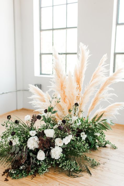 Moody pampas grass floral install | Florist: @poppylandesign | Planner: @backmeadowevents | Photography: @sarahlibbyphotography | #bridesofok #wedding #weddinginspo #decor Oklahoma Wedding, Wedding Menu Template, Wedding Florals, Menu Template, Pampas Grass, Wedding Menu, Wedding Things, Wedding Florist, Summer 2019