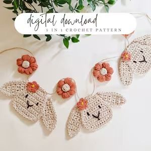 Blossomandyarn - Etsy Crochet Nursery Garland, Crochet Cute Applique, Crochet Spring Applique, Crochet Patterns For Kids To Make, Crochet Bunny Garland, Crochet Spring Decor, Decorative Crochet Stitches, Crochet Spring Garland, Crochet Garland Ideas