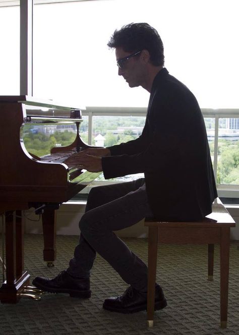 Sitting Side Profile Reference, Sitting Side Profile, Person Sitting Side View, Singer Art, Richard Marx, Side Profile, Person Sitting, Man Sitting, Piano Man