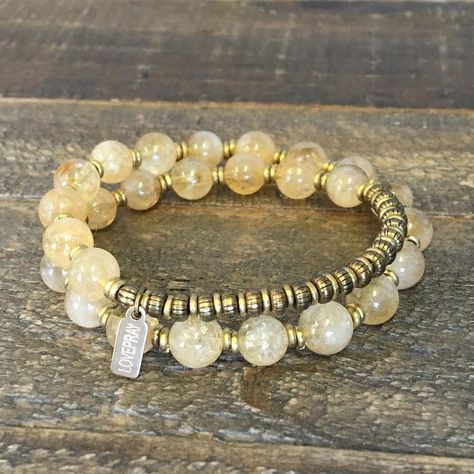 citrine mala bracelet Spa Music, Mala Beads Bracelet, Diamond Bar Necklace, Wrist Mala, Citrine Bracelet, Key Pendant Necklace, Binaural Beats, Citrine Jewelry, Citrine Beads