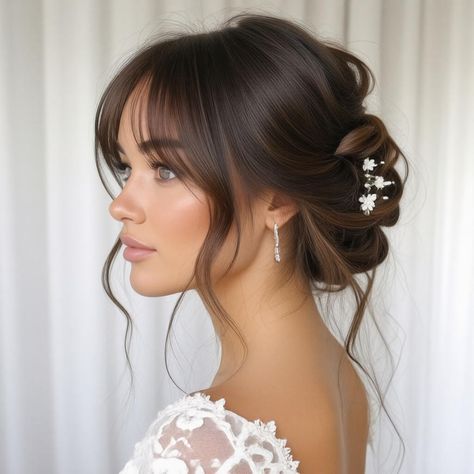 💫 Sophisticated Bridal Hair Half Up wedding hairstyles half up half down bangs | Glamorous Artform is the perfect choice for the modern bride seeking elegance and style. This stunning half-up, half-down hairstyle beautifully frames the face while keeping hair secure and sophisticated. Featuring soft waves and gentle bangs, it creates a romantic look that perfectly complements any gown. Whether you're going for a classic, bohemian, or contemporary vibe, this hairstyle adds a touch of glamour to your special day. Discover your dream bridal Wedding Hairstyles Bun With Veil, Bridal Hair Buns Front Look, Bridal Upstyles With Veil, Elegant Bridal Hair Updo, Half Up Half Down Wedding Hair With Hair Piece, Wedding Hair For Bride With Veil Updo, Bridal Hair Down With Bangs, Bride Hair Bangs, Bridal Hair Half Up With Flowers