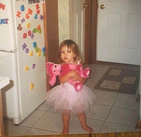 Maddie Ziegler Birthday, Happy 24th Birthday, Dance Moms Maddie, Maddie Z, Dance Moms Pictures, Dance Mums, Kenzie Ziegler, Dancing Baby, Mom Photos