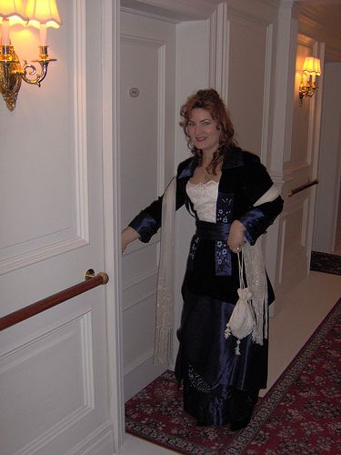 My Titanic Rose Flying Dress costume reproduction made by @Christine Hall Designs...I want one of Rose's Titanic dresses...maybe even learn to make one. Rose From Titanic Outfits, Rose Titanic Costume, Titanic Rose Dinner Dress, Titanic Fashion Rose, Rose Blue Dress Titanic, Rose Boarding Dress Titanic, Black 90s Movies Aesthetic, Titanic Costume, Preppy Birthday Gifts