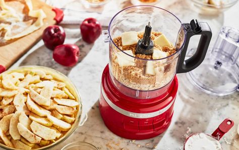 How to Use a Food Processor Step-by-Step | KitchenAid Food Processor Pie Crust, Dessert Pizzas, Kitchenaid Food Processor, Pies Dessert, Childrens Baking, Processor Recipes, Light Breakfast, Cup Food, Cake Storage